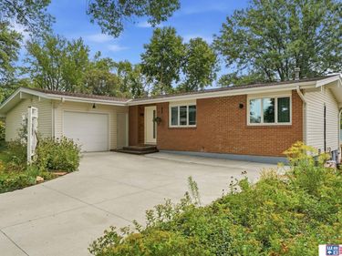 510 N 75th Street, Lincoln, NE 68505