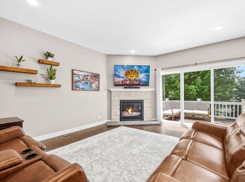 Main Photo