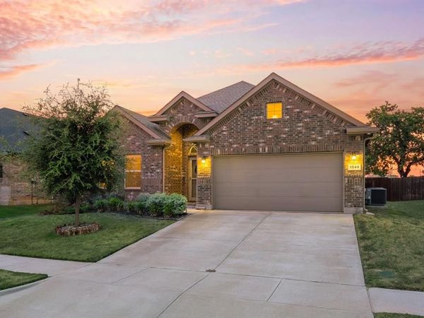 1540 Seabiscuit Drive , Granbury, TX 76049
