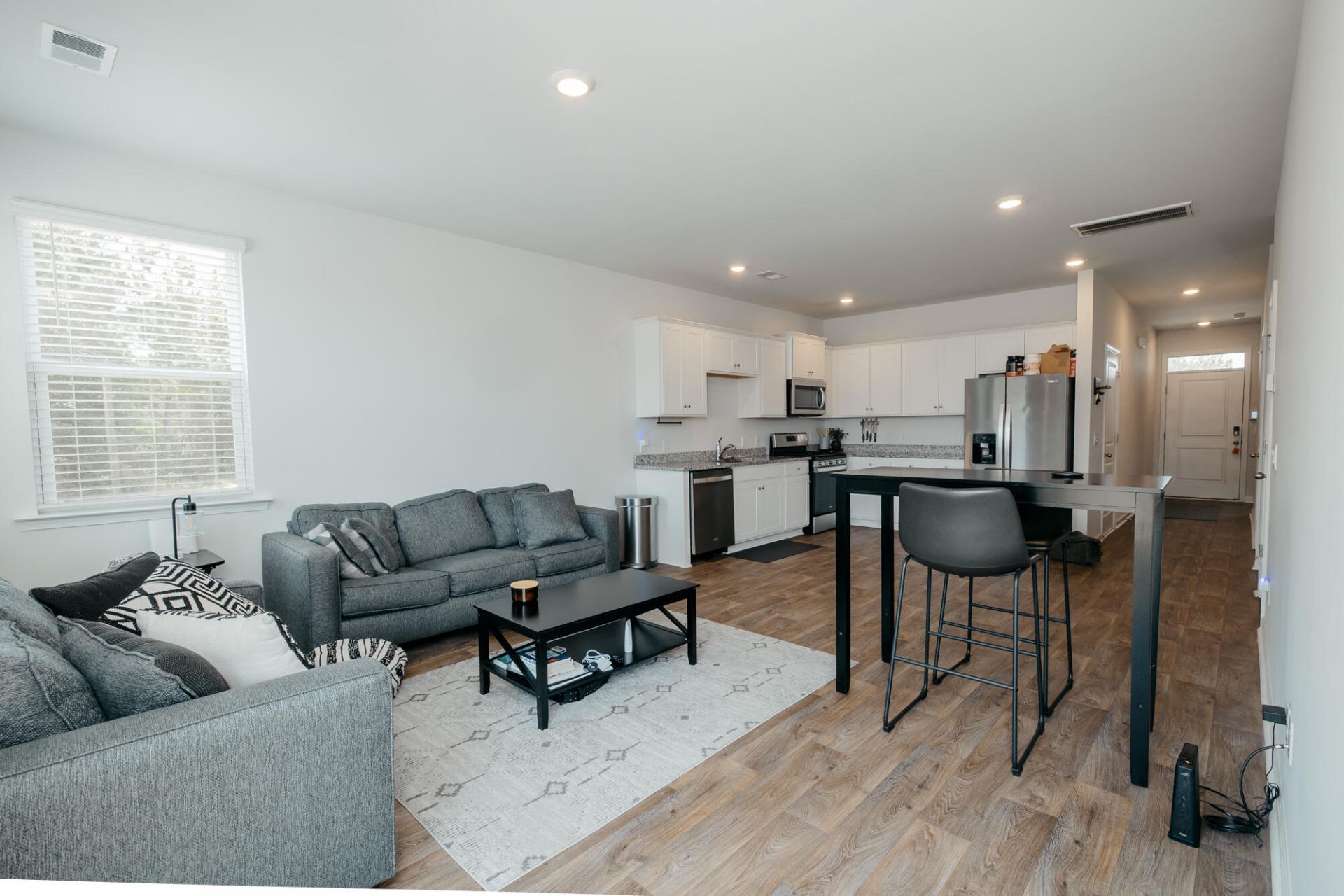 206 Mica Court Photo 6