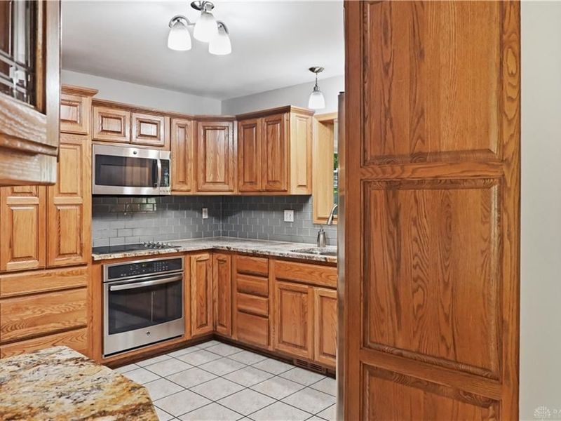 25 Secore Court, Beavercreek, OH 45440 Photo 10