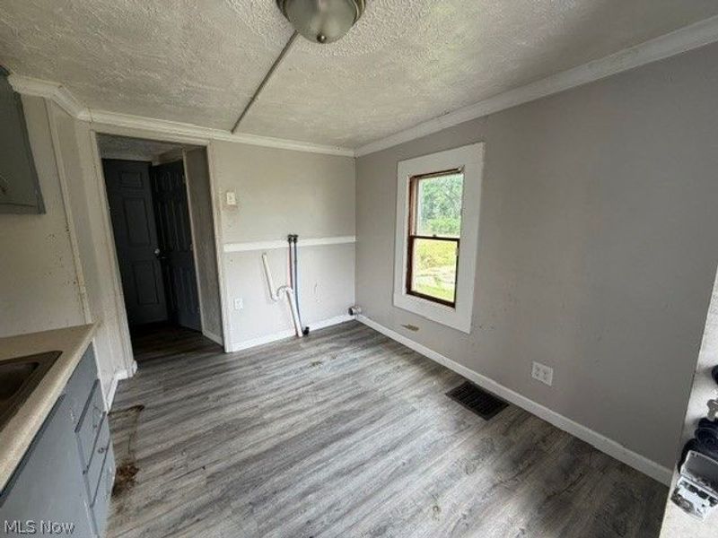 1479 West Avenue NW, Warren, OH 44483 Photo 13