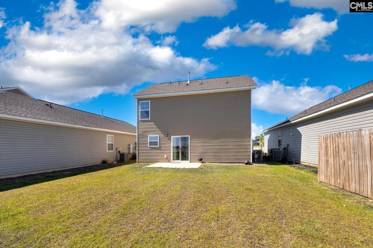2064 Grovefield Drive Photo 4