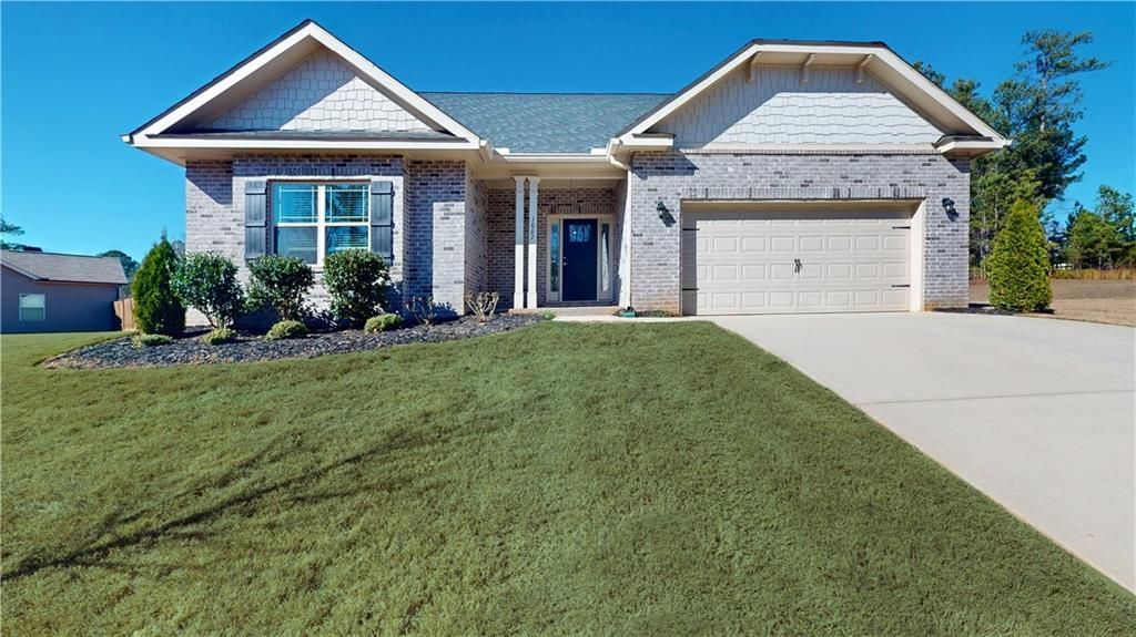 1007 Holliday Pass , Griffin, GA 30223 Main Photo