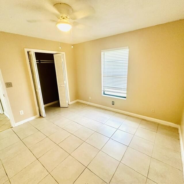 251 Las Palmas Street, Royal Palm Beach, FL 33411 Photo