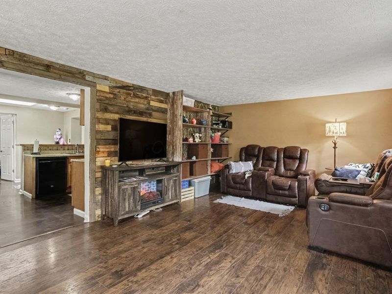 2806 Minerva Avenue, Columbus, OH 43231 Photo 10