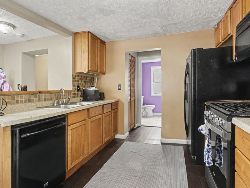 2806 Minerva Avenue, Columbus, OH 43231 Photo 23