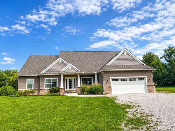 1545 N State Route 61 , Sunbury, OH 43074