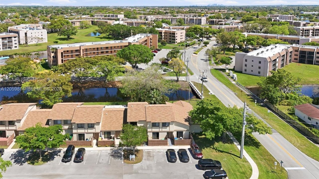 2950 NW 106th Ave , Unit 8, Sunrise, FL 33322 Photo