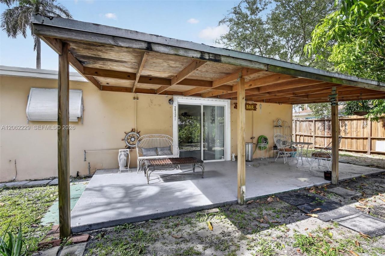 2731 Bruce Ter, Hollywood, FL 33020 Photo
