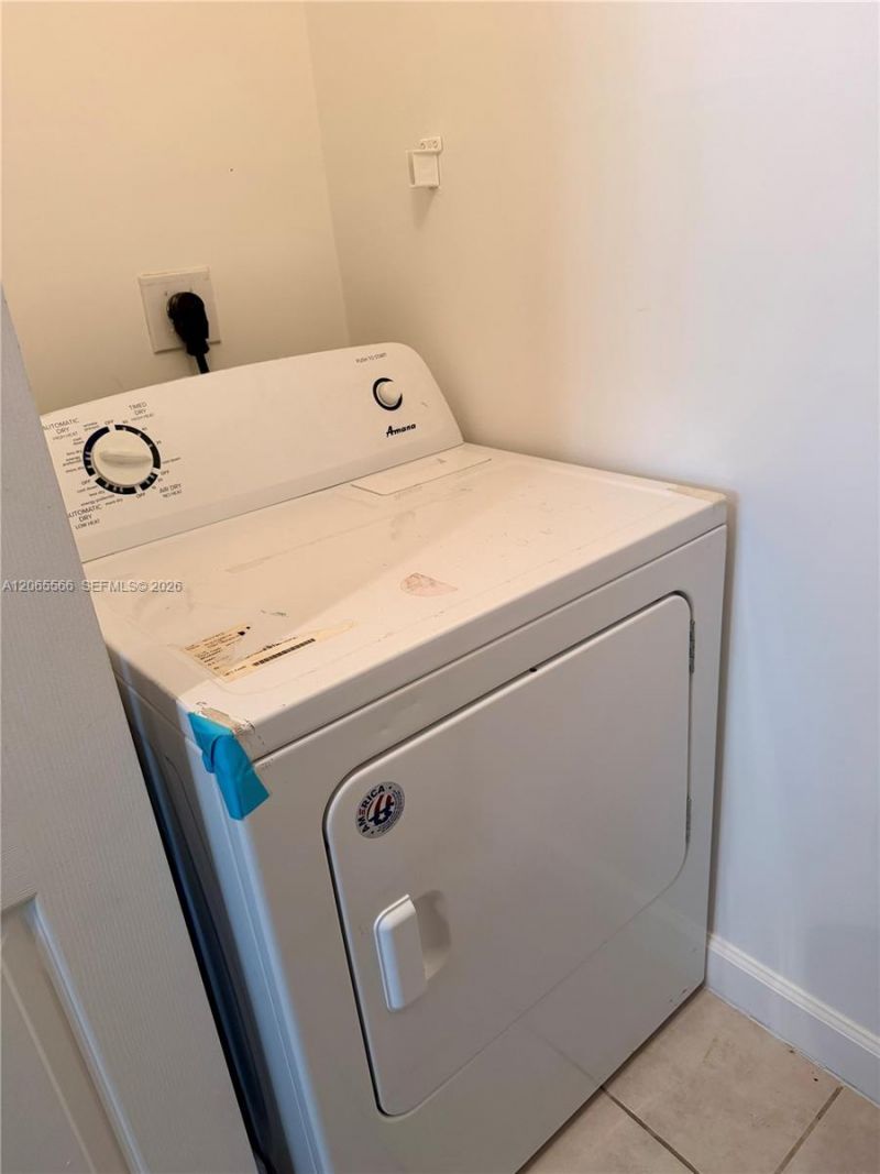 8010 N Nob Hill Rd , Unit 102, Tamarac, FL 33321 Photo