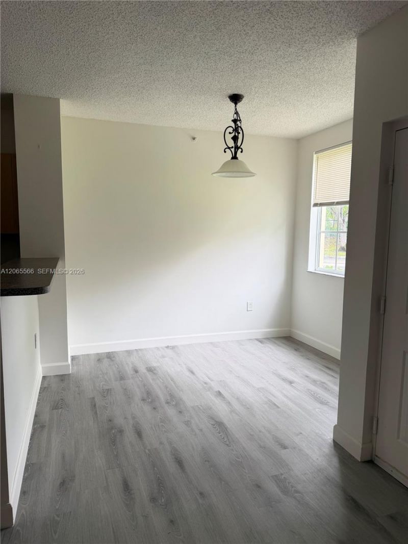 8010 N Nob Hill Rd , Unit 102, Tamarac, FL 33321 Photo
