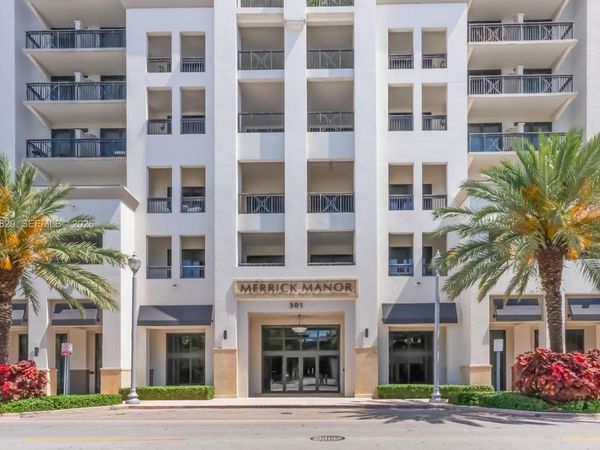 301 Altara Ave, Unit 630, Coral Gables, FL 33146