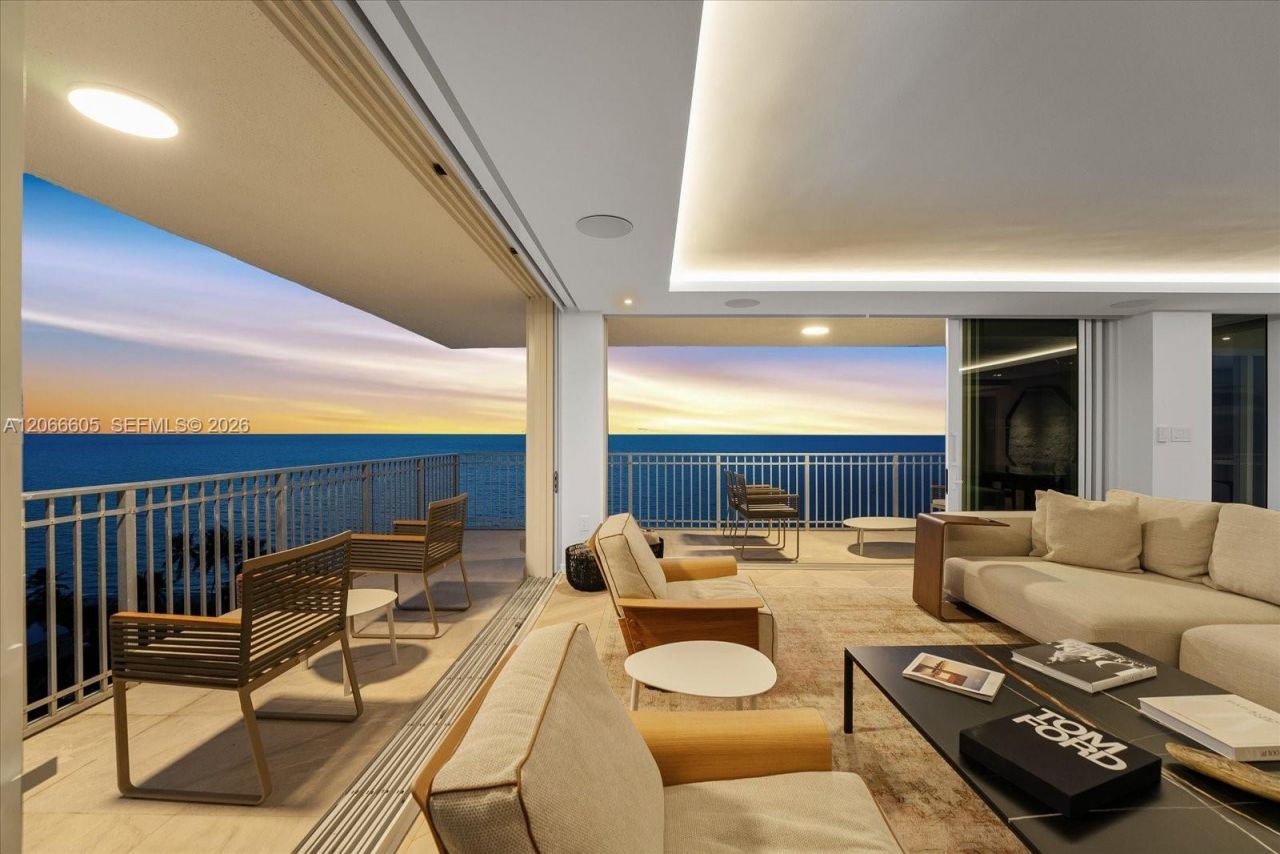 881 Ocean Dr , Unit 11H, Key Biscayne, FL 33149 Photo