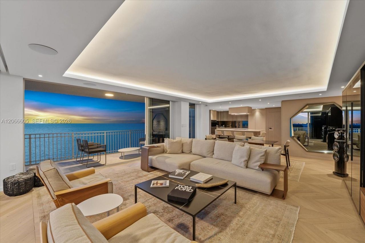 881 Ocean Dr , Unit 11H, Key Biscayne, FL 33149 Photo