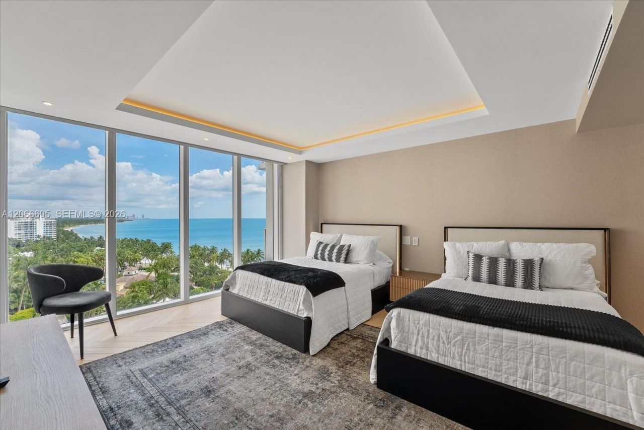 881 Ocean Dr , Unit 11H, Key Biscayne, FL 33149 Photo