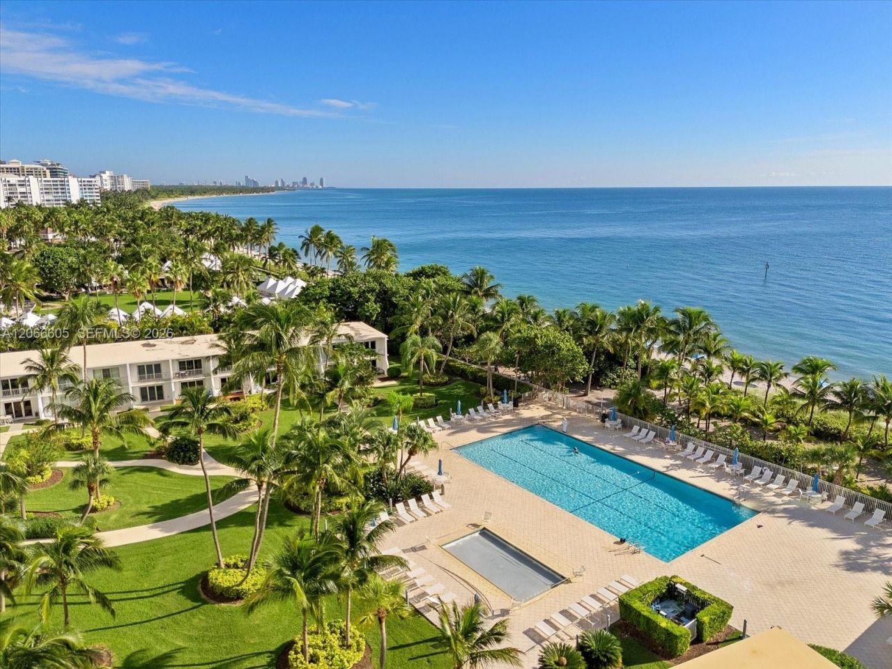 881 Ocean Dr , Unit 11H, Key Biscayne, FL 33149 Photo