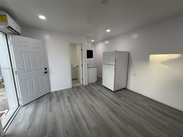 11301 SW 177th St, Unit EFF, Miami, FL 33157