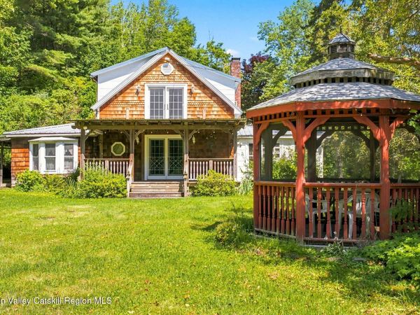 9 Rossitz Road, Shandaken, NY 12480