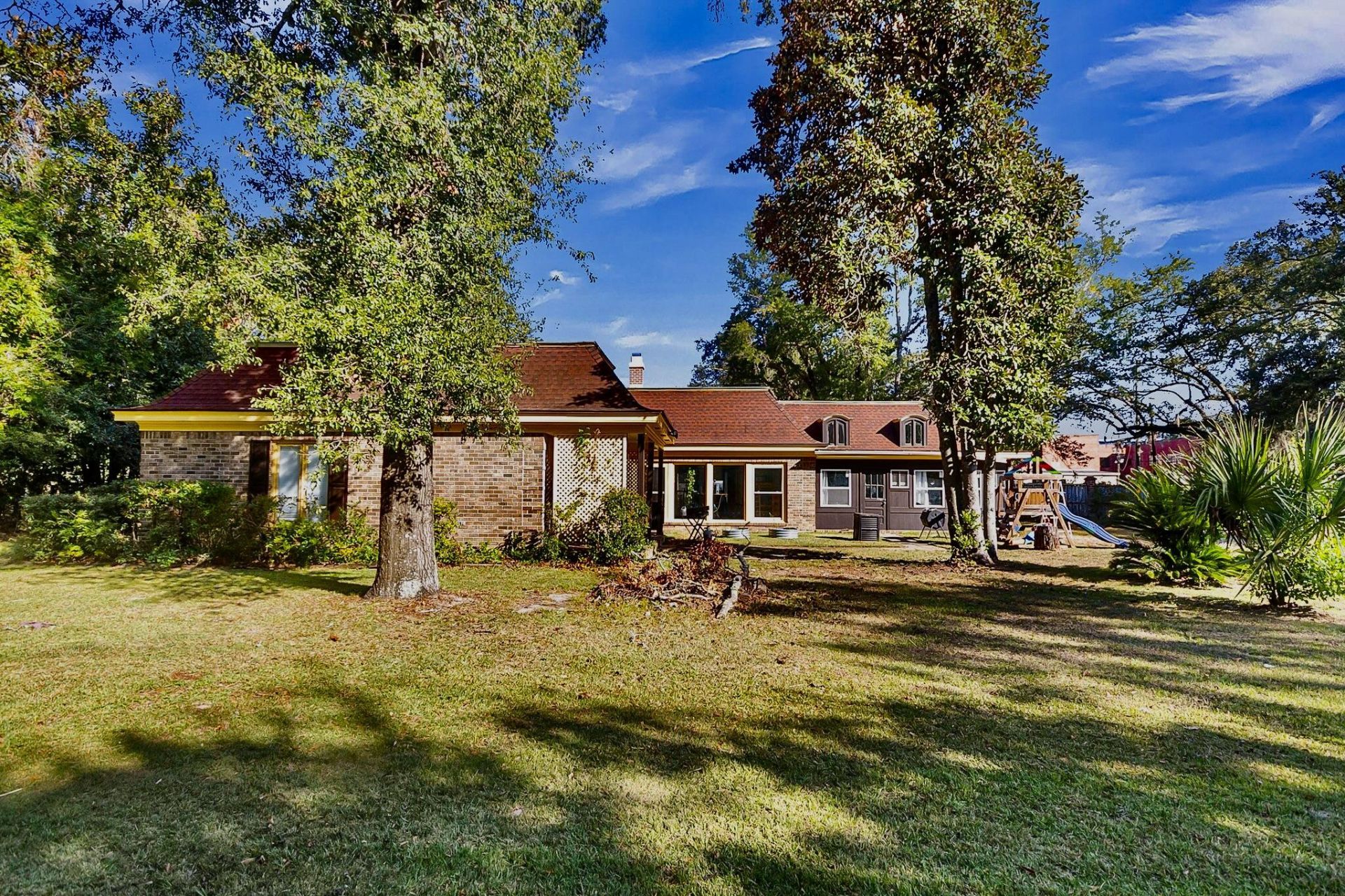 428 Carn Street Photo 26