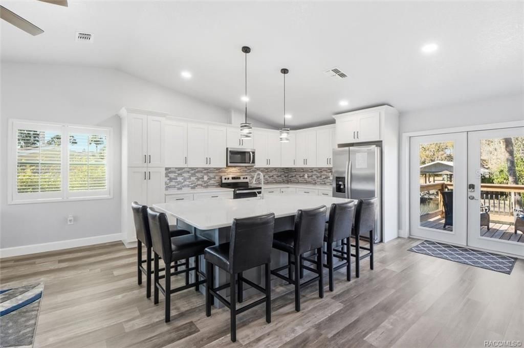 9205 W Harbor Isle Court, Crystal River, FL 34429 Photo