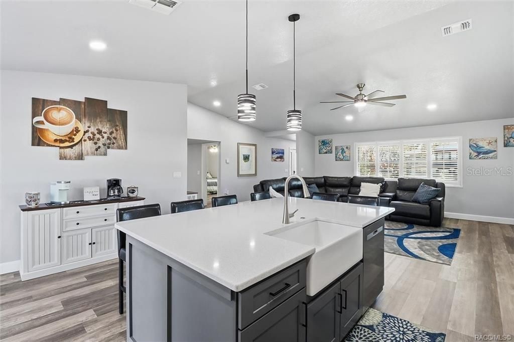 9205 W Harbor Isle Court, Crystal River, FL 34429 Photo