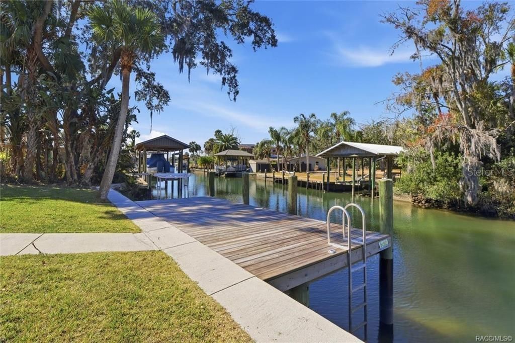 9205 W Harbor Isle Court, Crystal River, FL 34429 Photo
