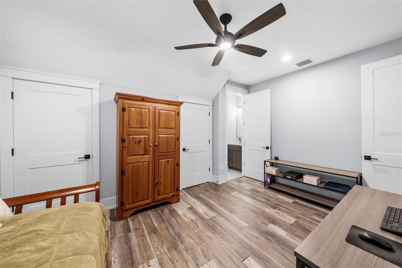 607 12th Avenue S, Saint Petersburg, FL 33701 Photo