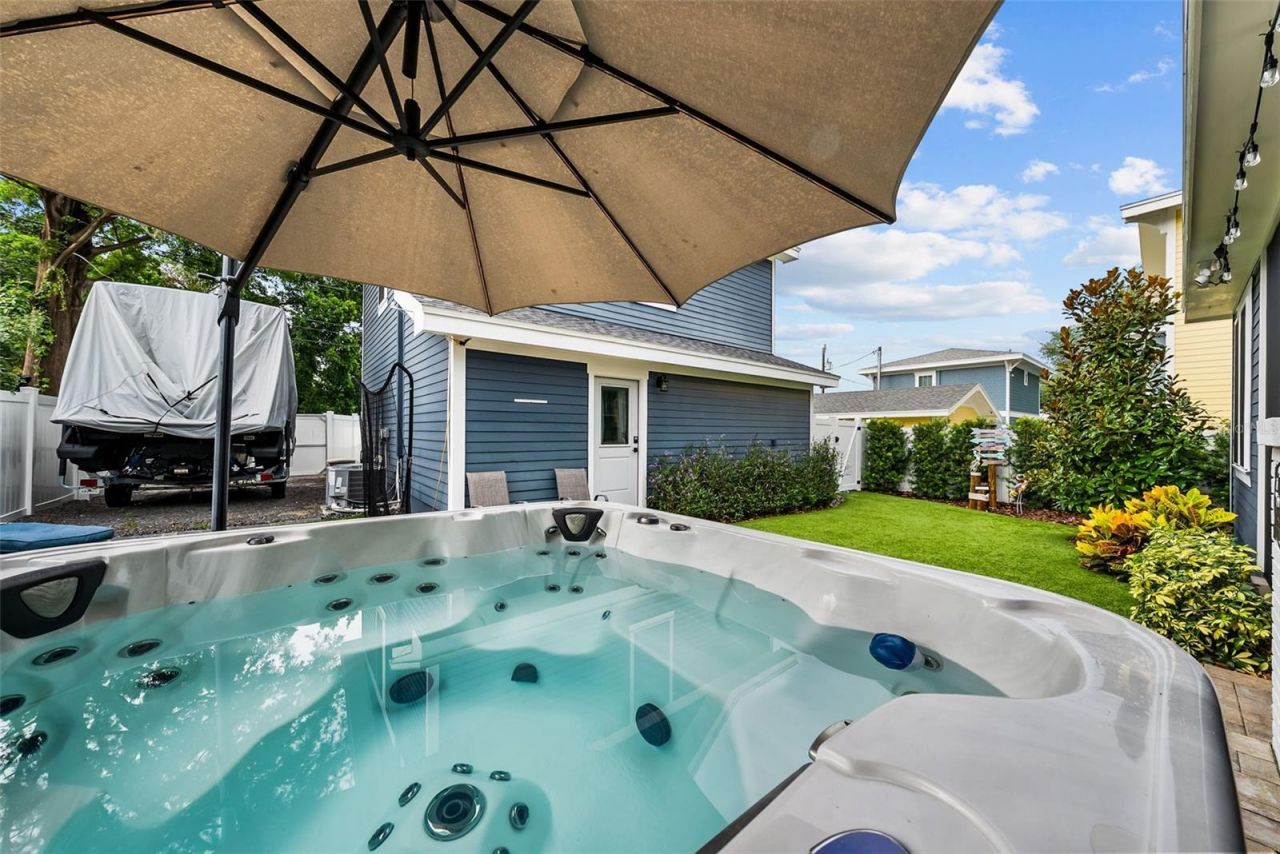 607 12th Avenue S, Saint Petersburg, FL 33701 Photo