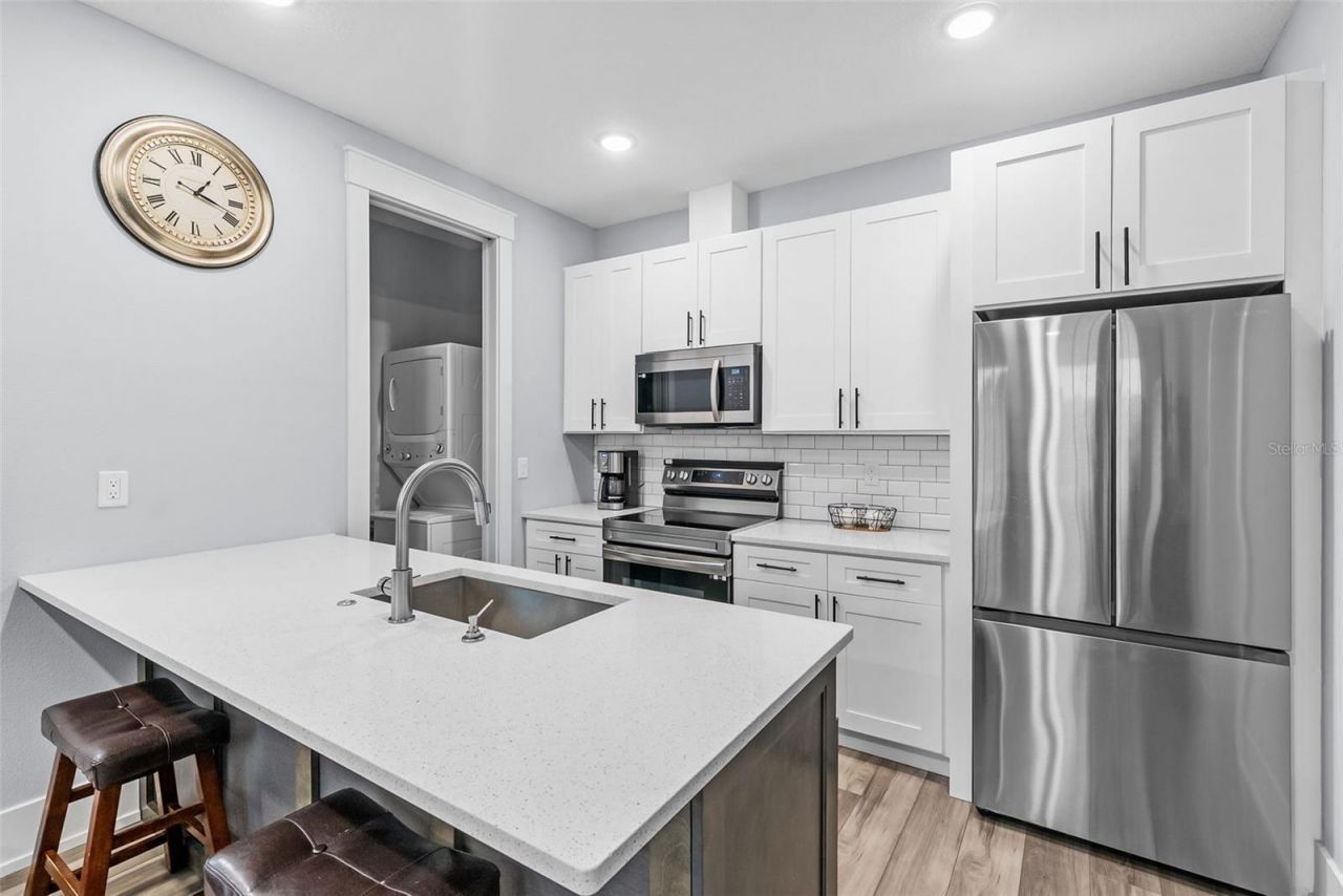607 12th Avenue S, Saint Petersburg, FL 33701 Photo