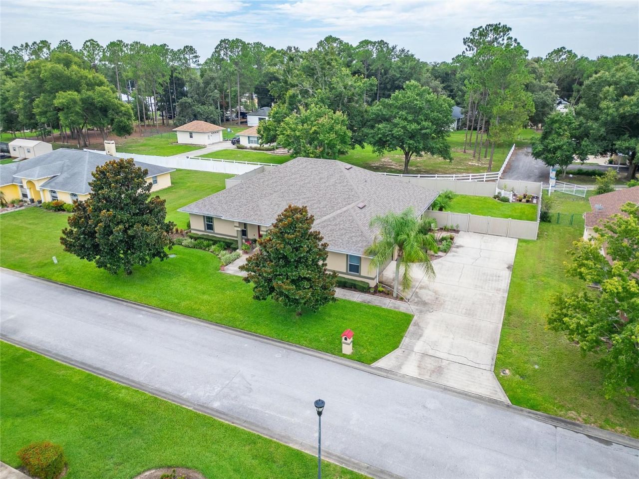 170 Old Nichols Circle, Auburndale, FL 33823 Photo