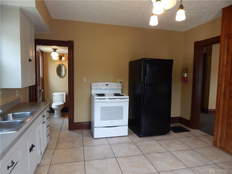 92 E Franklin Street, Dayton, OH 45459 Photo 7