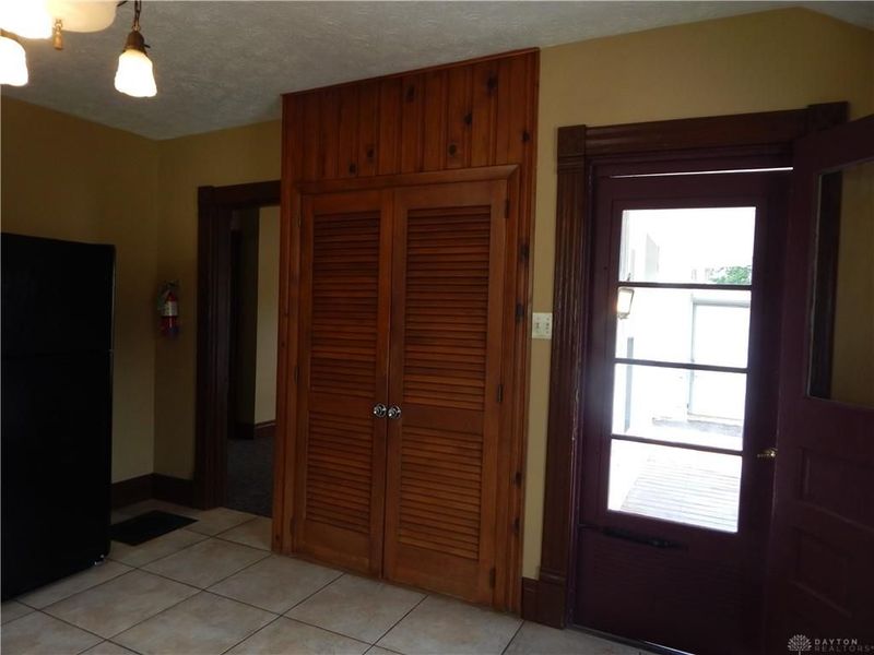 92 E Franklin Street, Dayton, OH 45459 Photo 8