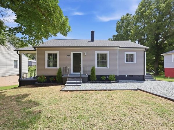 402 Gilbreath Street, Graham, NC 27253