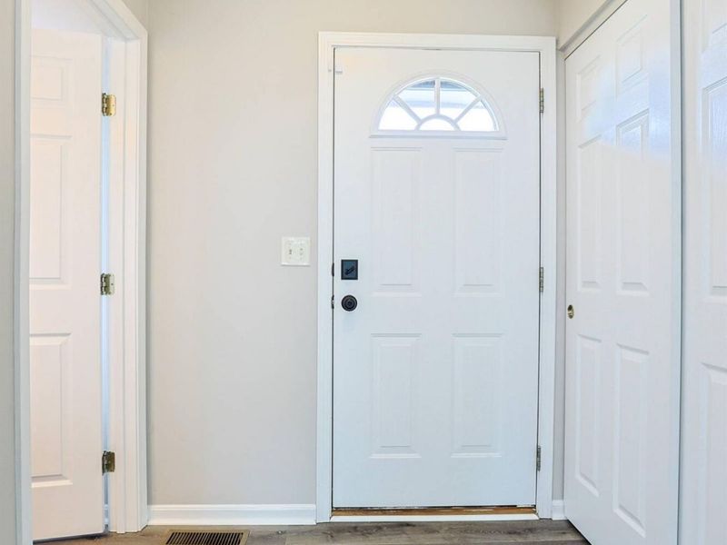2686 Edenbridge Court, Burlington, KY 41005 Photo 4