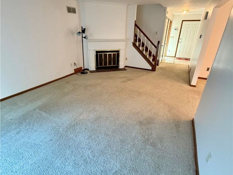 810 Kentwood Drive, Unit 2, Boardman, OH 44512 Photo 10