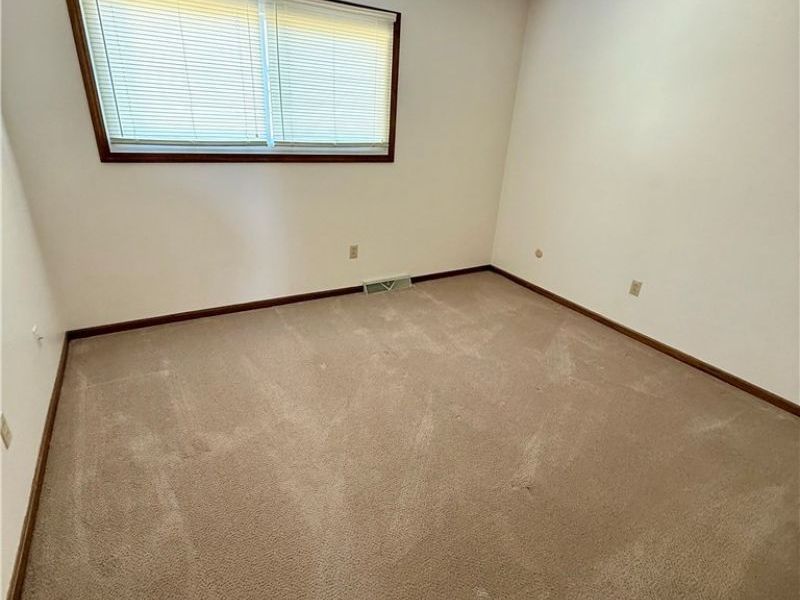 810 Kentwood Drive, Unit 2, Boardman, OH 44512 Photo 15