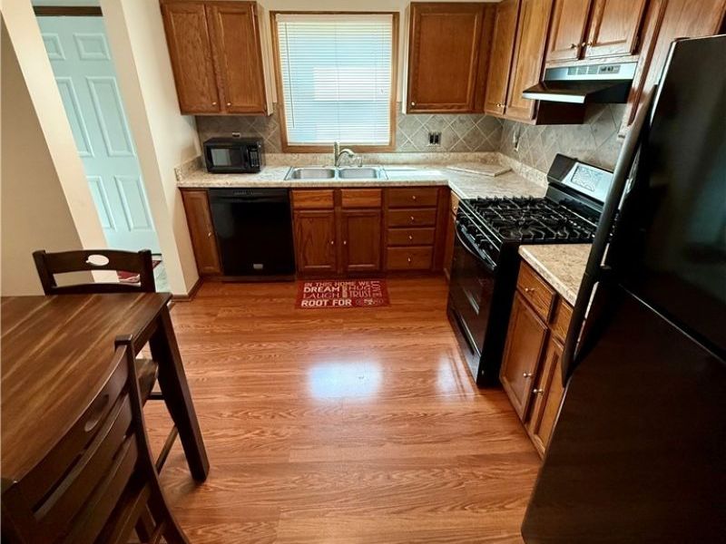 810 Kentwood Drive, Unit 2, Boardman, OH 44512 Photo 5