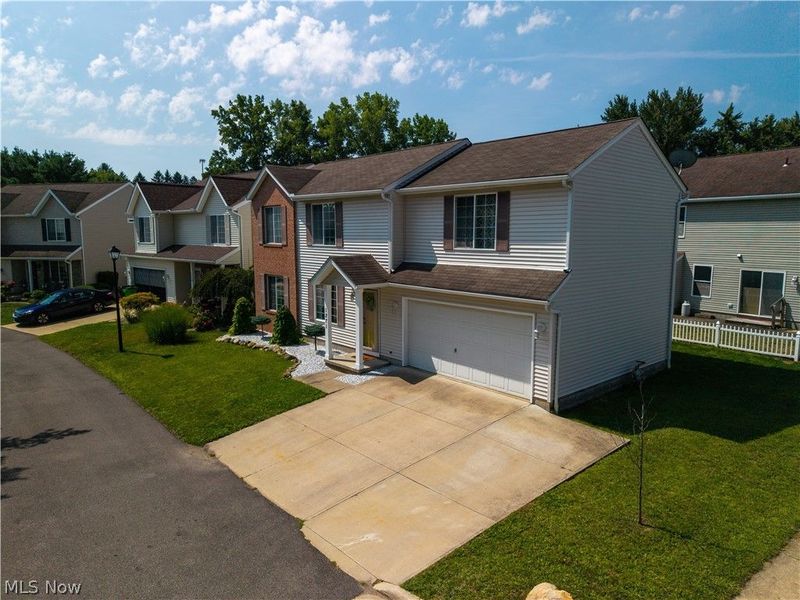 1271 Oxford Circle, Akron, OH 44312 Photo 1