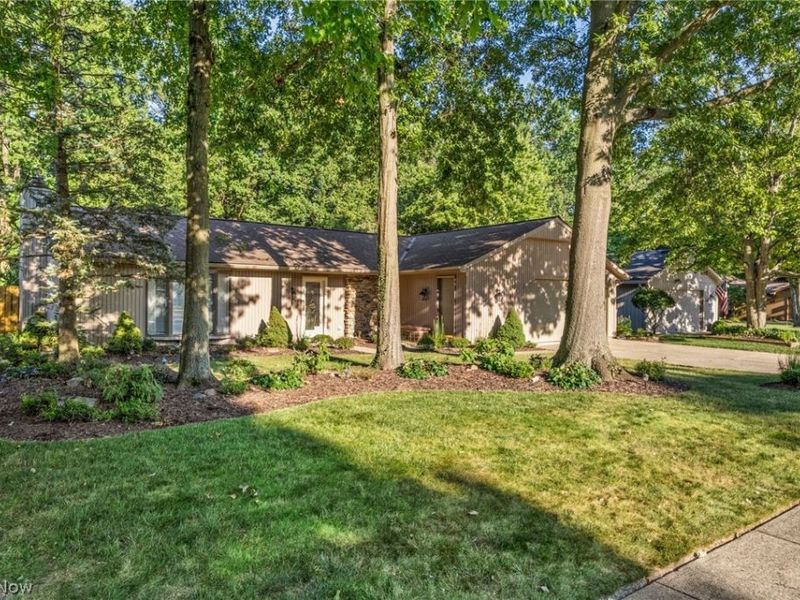 9249 Barton Drive, Strongsville, OH 44149 Photo 1