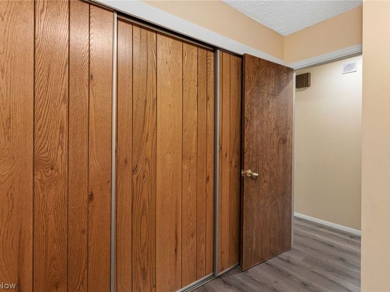 9249 Barton Drive, Strongsville, OH 44149 Photo 19