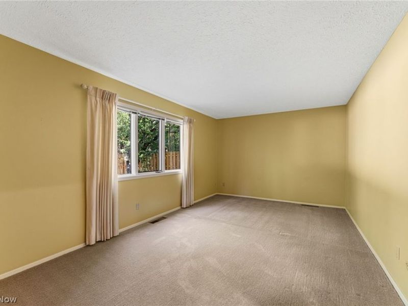 9249 Barton Drive, Strongsville, OH 44149 Photo 25