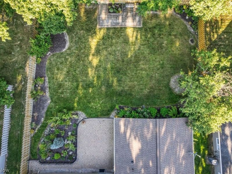 9249 Barton Drive, Strongsville, OH 44149 Photo 32