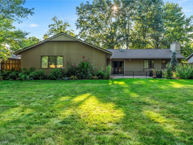 9249 Barton Drive, Strongsville, OH 44149 Photo 39
