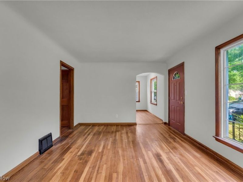 14404 Rockside Road , Maple Heights, OH 44137 Photo 5