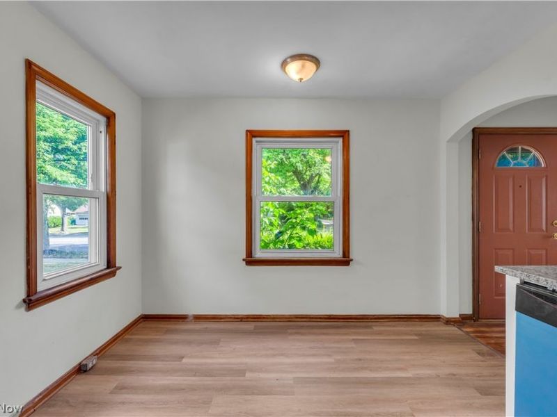 14404 Rockside Road , Maple Heights, OH 44137 Photo 6