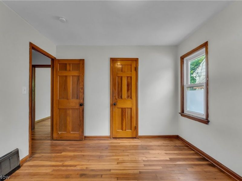 14404 Rockside Road , Maple Heights, OH 44137 Photo 9