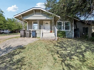 1963 Columbus Avenue, Fort Worth, TX 76164