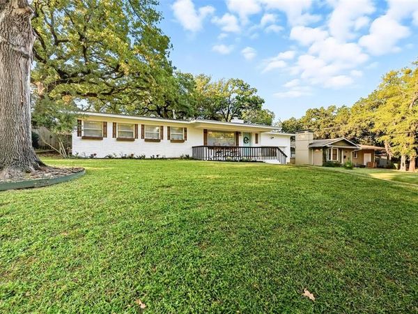 1310 W Cedar Street, Arlington, TX 76012