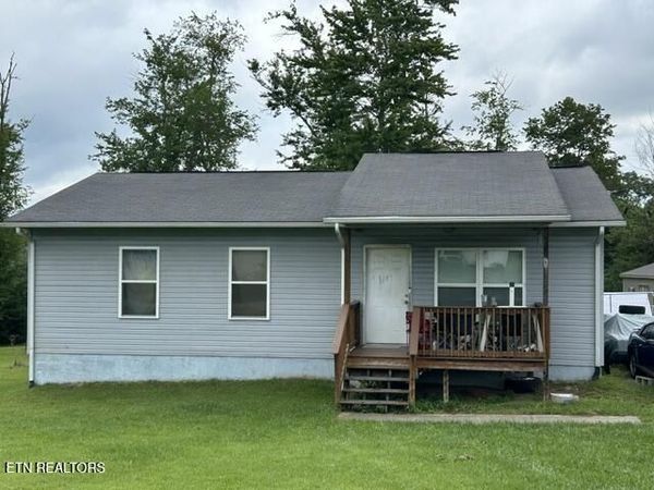 510 Iris Circle, Crossville, TN 38555
